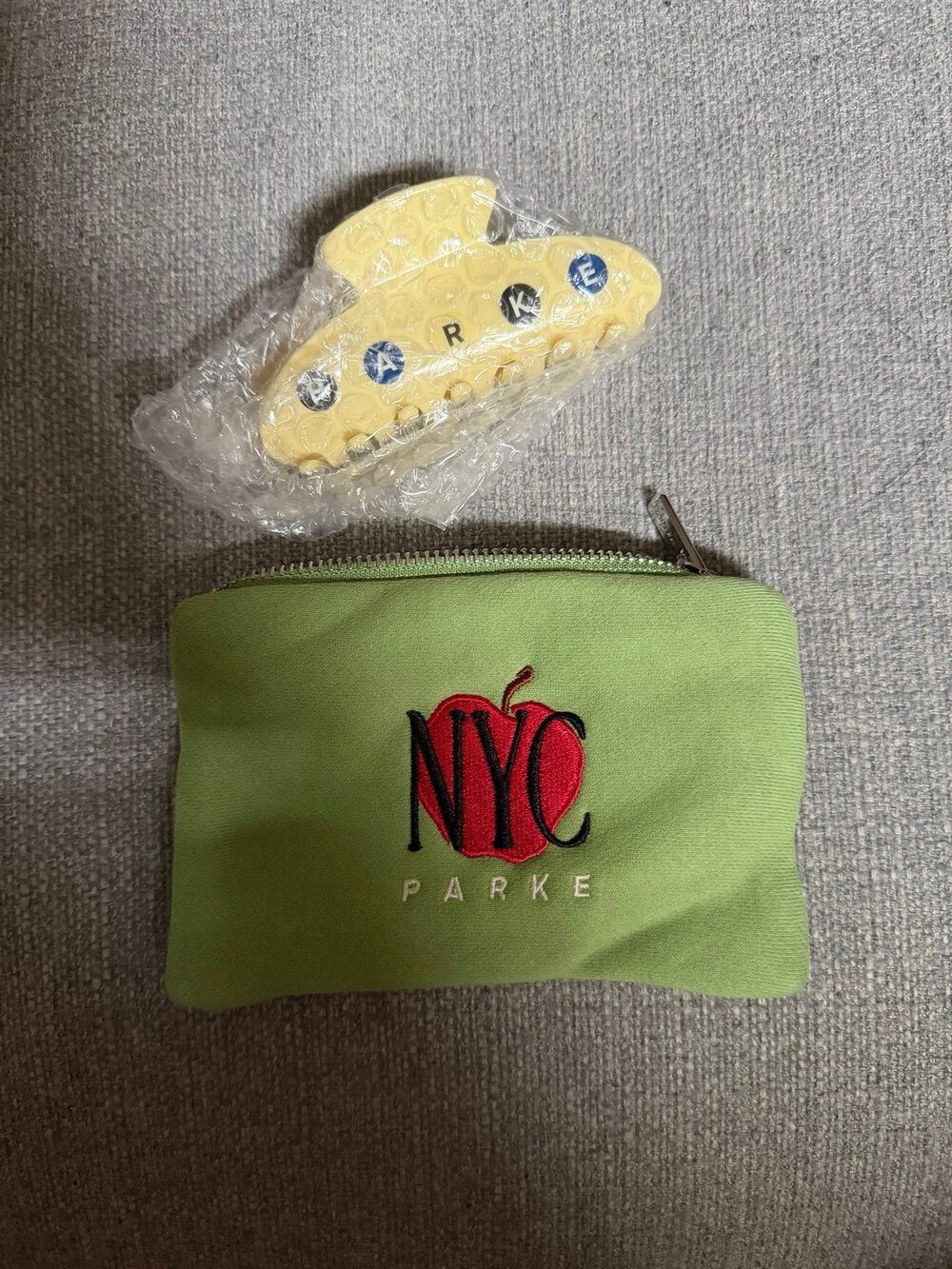 Parke NYC Yellow Subway Claw Clip NYC Pop Up Brand New